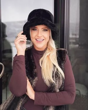 Erin Fay OnlyFans Leaked Free Thumbnail Picture - #M70nOogdNi