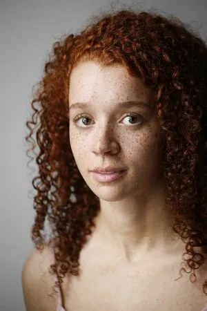 Erin Kellymen OnlyFans Leaked Free Thumbnail Picture - #R2RtyxqGw8