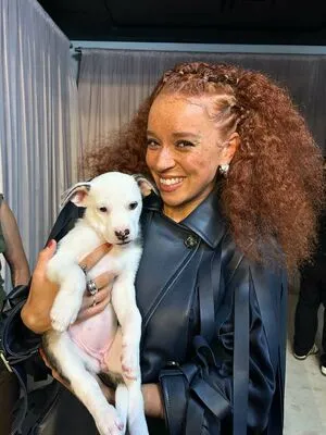 Erin Kellymen OnlyFans Leaked Free Thumbnail Picture - #dgaJArqKBa