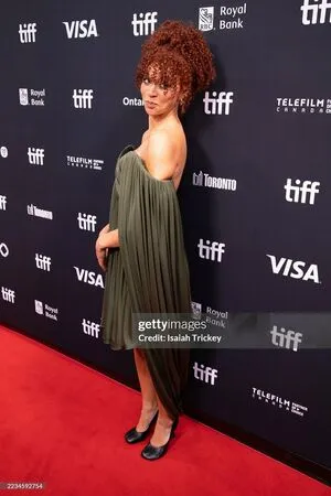 Erin Kellymen OnlyFans Leaked Free Thumbnail Picture - #eZSeXxGENF