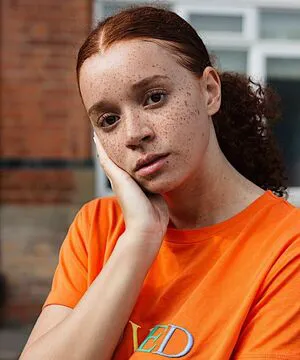 Erin Kellymen OnlyFans Leaked Free Thumbnail Picture - #wBAnL22f9m
