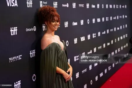 Erin Kellymen OnlyFans Leaked Free Thumbnail Picture - #xHS5MKOUNq