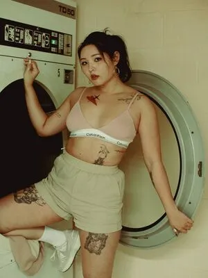 Erin Li OnlyFans Leaked Free Thumbnail Picture - #4KDSTYIBek