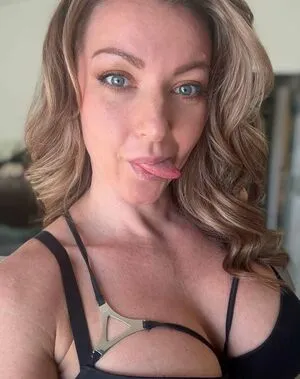 Erin Marie OnlyFans Leaked Free Thumbnail Picture - #aKDUhjTiYs