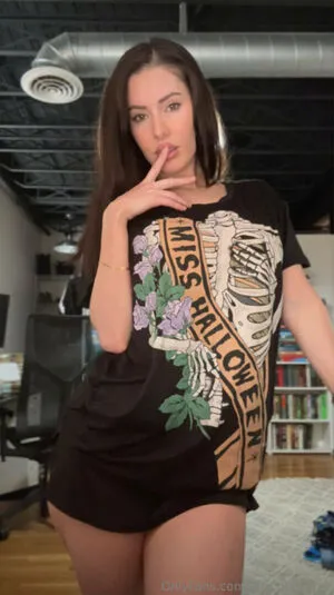 Erin Olashfree OnlyFans Leaked Free Thumbnail Picture - #vVMNXiHSFr