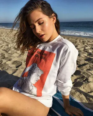 Erin Sanders OnlyFans Leaked Free Thumbnail Picture - #UNmsYaWcl7