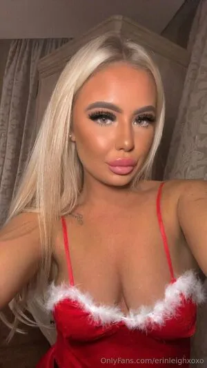 Erinleighxoxo OnlyFans Leaked Free Thumbnail Picture - #u3AfW1To59