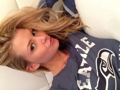 Erinmichellexo OnlyFans Leaked Free Thumbnail Picture - #IzAPUomnl2