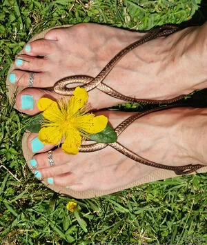 Erisfeet Freemium OnlyFans Leaked Free Thumbnail Picture - #U4Bf63oXOY