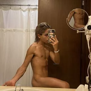 ernestotolenti OnlyFans Leaked Free Thumbnail Picture - #rELl0Vfttf