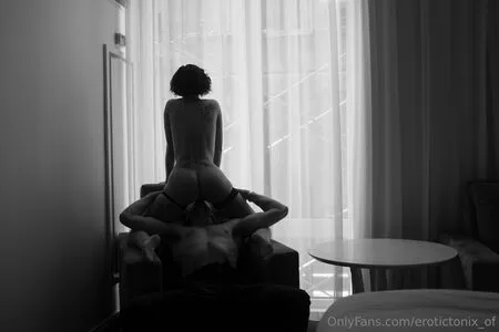Erotictonix Of OnlyFans Leaked Free Thumbnail Picture - #hVIEDxSddo