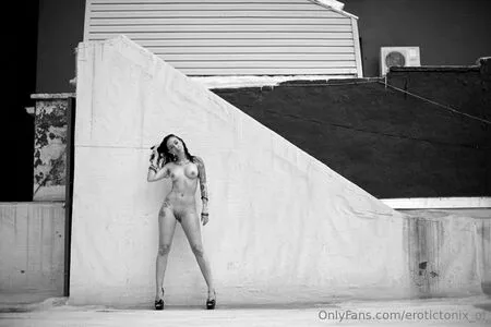 Erotictonix Of OnlyFans Leaked Free Thumbnail Picture - #qQMLBpWgCW