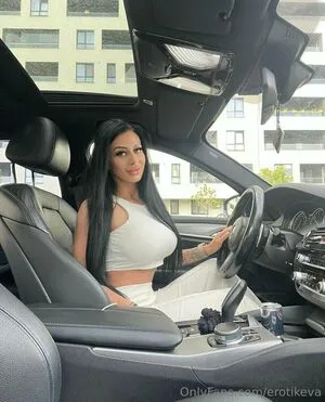 Erotikeva OnlyFans Leaked Free Thumbnail Picture - #Wk7NxC2guL