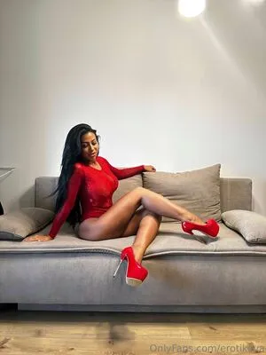 Erotikeva OnlyFans Leaked Free Thumbnail Picture - #ihOTIEzlt4