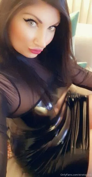 Erotiqued OnlyFans Leaked Free Thumbnail Picture - #vBgm690Tsj