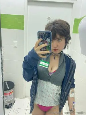 Errrrotika OnlyFans Leaked Free Thumbnail Picture - #F2KhbvZiOT