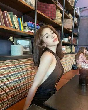 Erzen OnlyFans Leaked Free Thumbnail Picture - #Ng3sPA979q