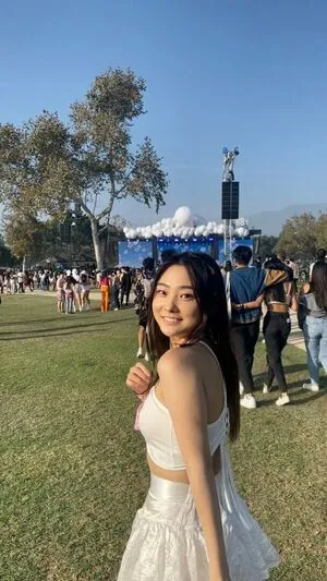 Esblee OnlyFans Leaked Free Thumbnail Picture - #BnYzkLRs04