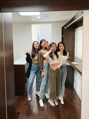 Esblee OnlyFans Leaked Free Thumbnail Picture - #m5SJ2UIWEs