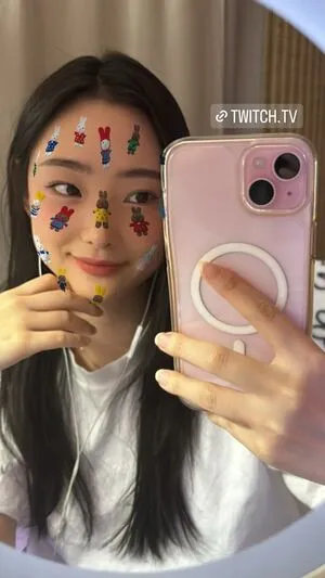 Esblee OnlyFans Leaked Free Thumbnail Picture - #rMpB5RrsVb