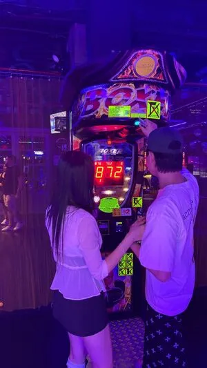 Esblee OnlyFans Leaked Free Thumbnail Picture - #x9voJVEezy