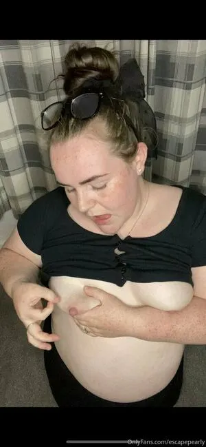 Escapepearly OnlyFans Leaked Free Thumbnail Picture - #8QNOAzEgdB