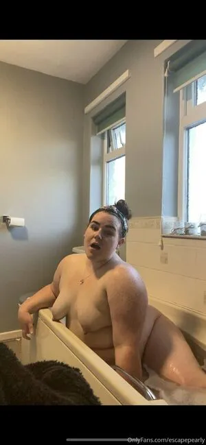 Escapepearly OnlyFans Leaked Free Thumbnail Picture - #eE2UCfRNSv