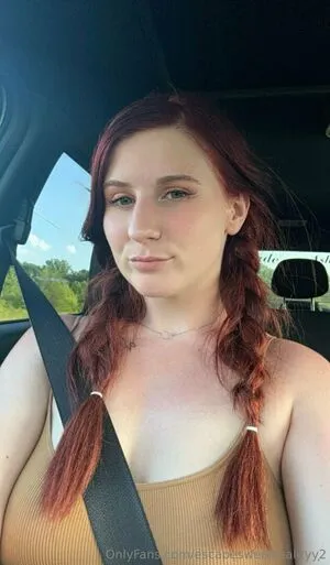 Escapesweetrealityy2 OnlyFans Leaked Free Thumbnail Picture - #OOkc5skzbE
