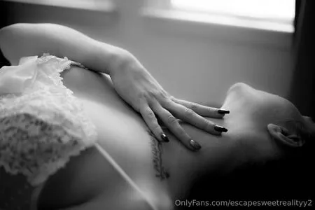 Escapesweetrealityy2 OnlyFans Leaked Free Thumbnail Picture - #ih2ptSNu0m