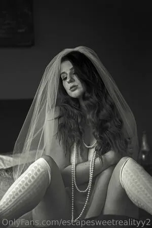 Escapesweetrealityy2 OnlyFans Leaked Free Thumbnail Picture - #inLVjMisbr