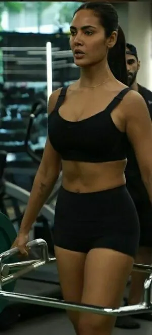 Esha Gupta OnlyFans Leaked Free Thumbnail Picture - #dCkEXTcE02