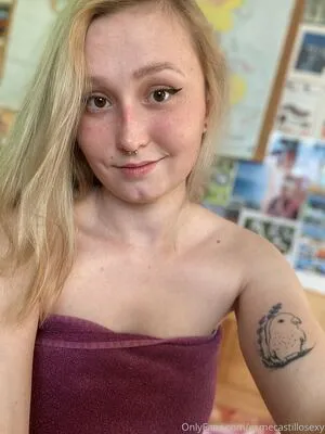 Esmecastillosexy OnlyFans Leaked Free Thumbnail Picture - #0GlEl3DD8f