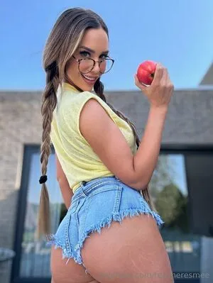 Esmee Rose OnlyFans Leaked Free Thumbnail Picture - #1RgoLZtvkm