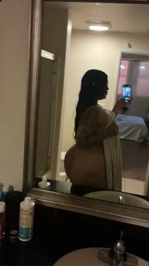 Esmeluvsyouxoxo OnlyFans Leaked Free Thumbnail Picture - #wXOCGEEz5n