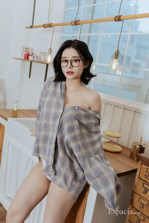 Espacia Korea OnlyFans Leaked Free Thumbnail Picture - #KDVEIO68lu