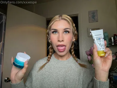 Espe ASMR OnlyFans Leaked Free Thumbnail Picture - #VxOqMieWmr