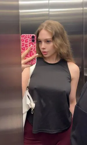 Esrarabiaunal OnlyFans Leaked Free Thumbnail Picture - #sc25ovtpjS