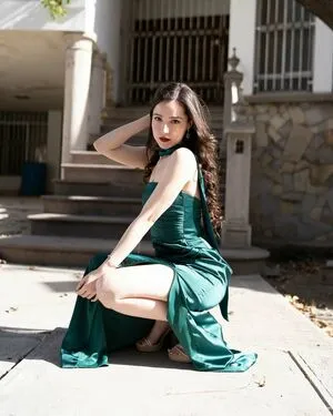 Essaaale OnlyFans Leaked Free Thumbnail Picture - #Q9mo3vnC5f