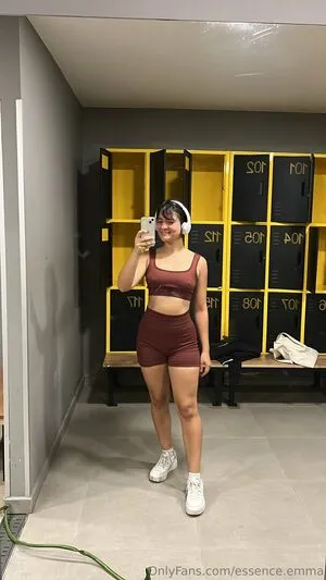 Essence Emma OnlyFans Leaked Free Thumbnail Picture - #kDowDnn1mg