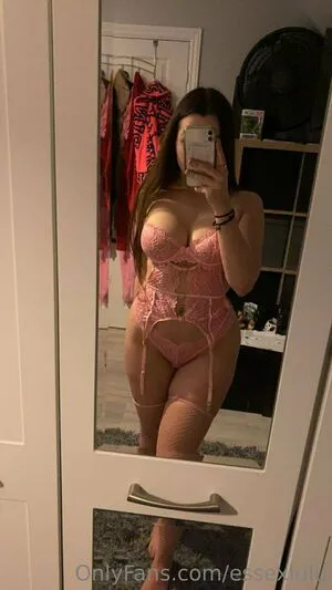 Essexlulu OnlyFans Leaked Free Thumbnail Picture - #P0whoazLNP