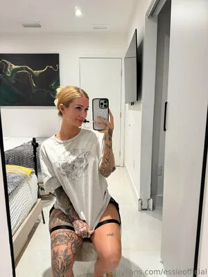 Essieofficial OnlyFans Leaked Free Thumbnail Picture - #ScjgLcHXDy