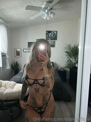 Essieofficial OnlyFans Leaked Free Thumbnail Picture - #WpkY39qFhA