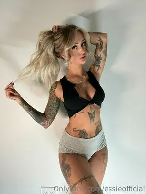 Essieofficial OnlyFans Leaked Free Thumbnail Picture - #cP0QsT1JOv