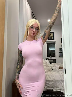 Essieofficial OnlyFans Leaked Free Thumbnail Picture - #jBj4O5qlFR