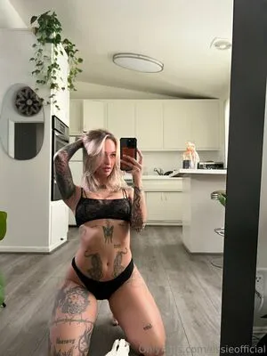 Essieofficial OnlyFans Leaked Free Thumbnail Picture - #pBUXaO9Xjy