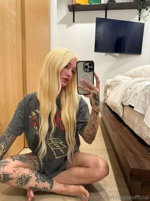 Essieofficial OnlyFans Leaked Free Thumbnail Picture - #wDOebZfIrp