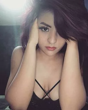 Estefancz OnlyFans Leaked Free Thumbnail Picture - #5necNJ25Qd
