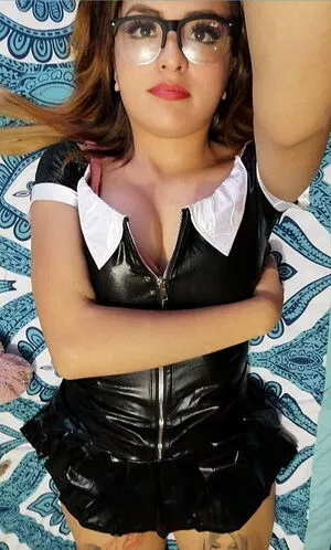 Estefancz OnlyFans Leaked Free Thumbnail Picture - #ENFlaQV1gr