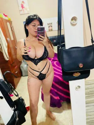 Estefania Rodriguez OnlyFans Leaked Free Thumbnail Picture - #UOND2KPqUE