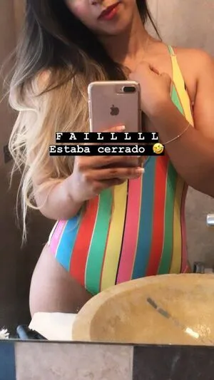 Estefany Aguilar Restrepo OnlyFans Leaked Free Thumbnail Picture - #7XWO1USEL3